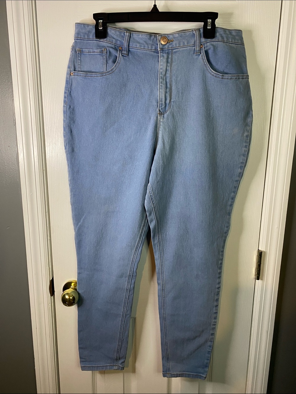 No Boundaries Light Blue Stretch Jeggings Size 19.